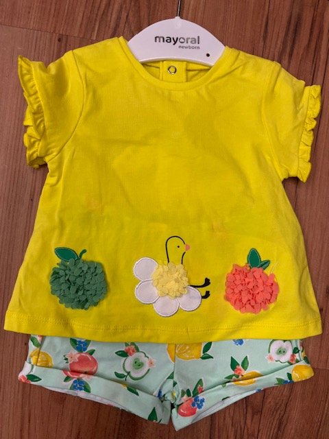 MAYORAL 1634 BABY GIRL 2 PCE YELLOW TEE WITH APPLIQUE  AND APPLE GREEN PRINTED BLOOMERS 