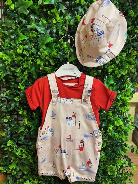 MAYORAL 1638 BABY BOY 3 PCE DUNG /TEE /SUNHAT  PRINTED BEACH THEME  RED/BEIGE 